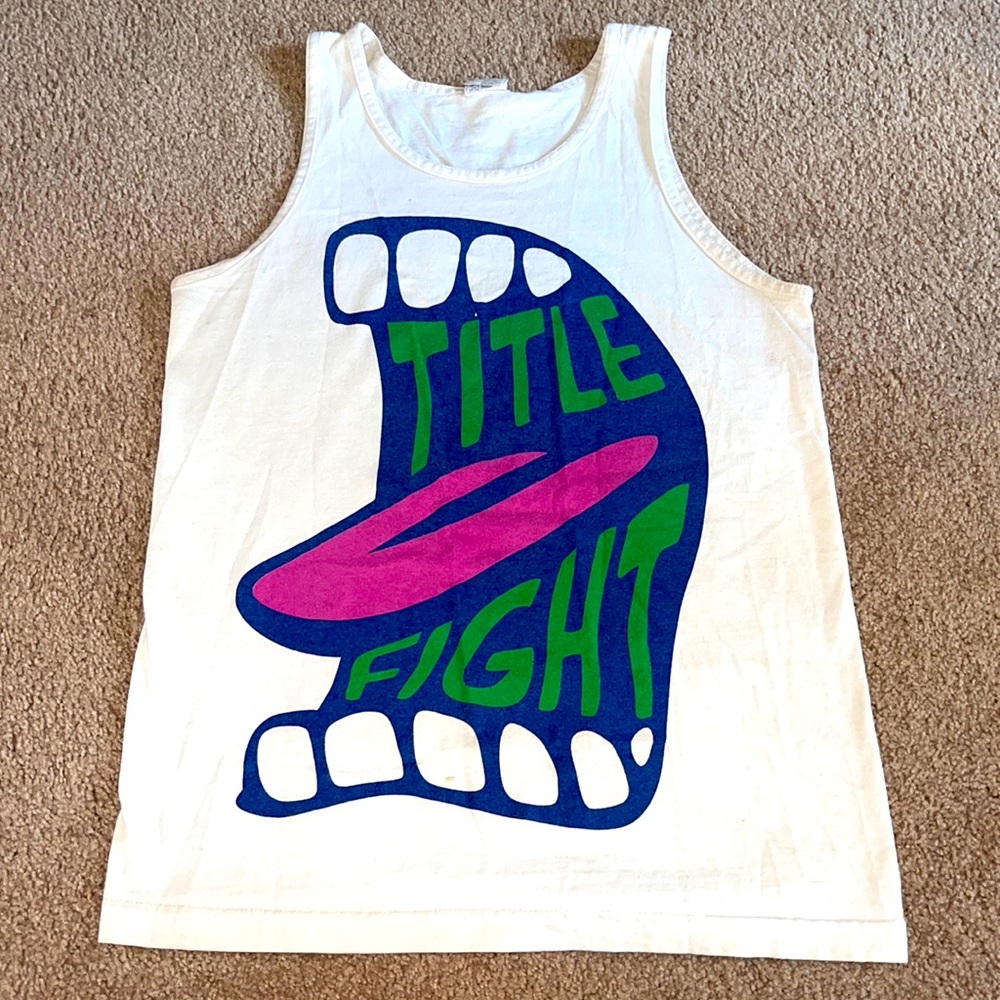 Title fight band shirt size small